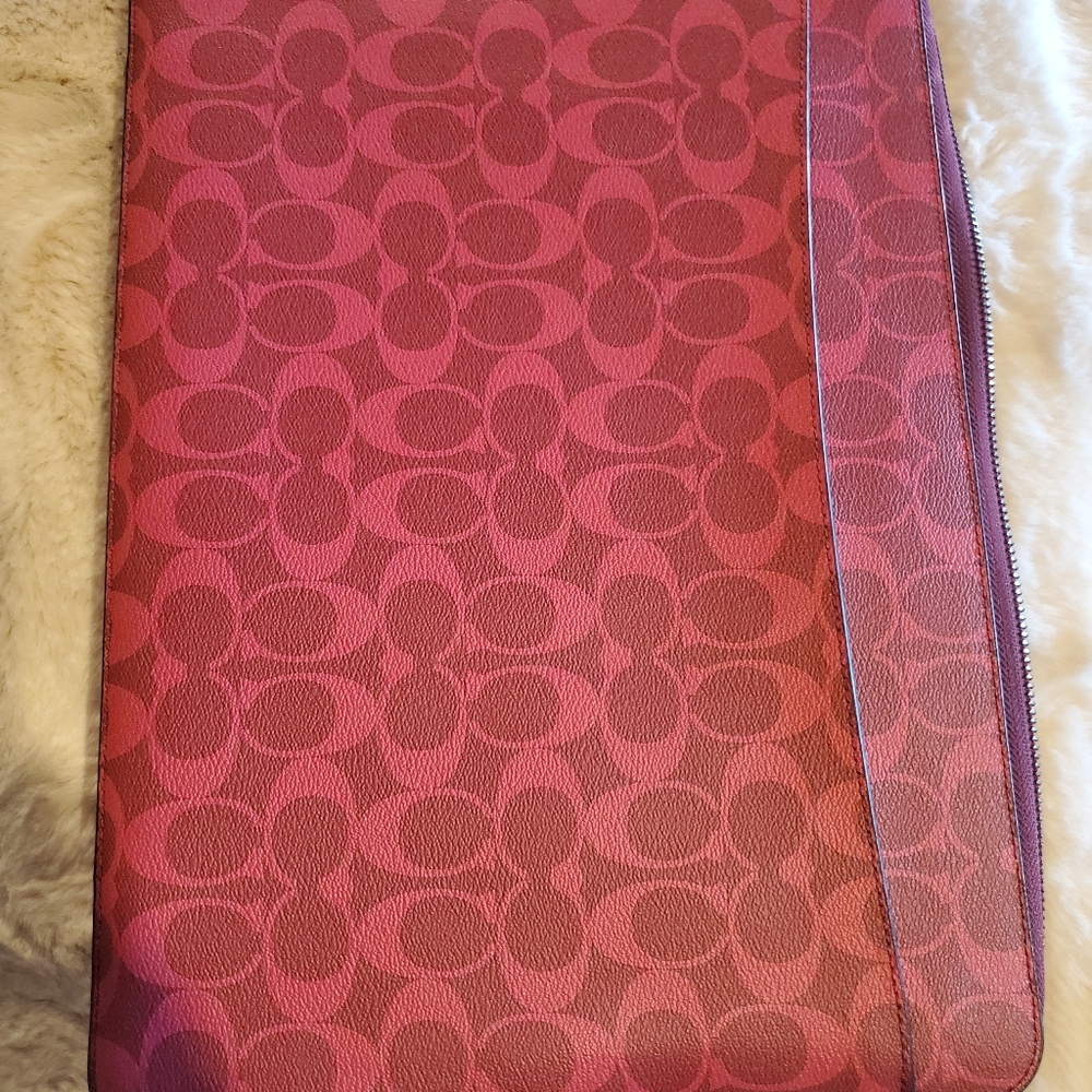 Coach F 91685 LAPTOP SLEEVE IN SIGNATURE CANVAS MA - Picture 2 of 5